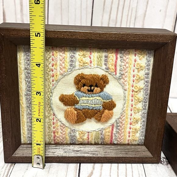 Vintage 1980s Sunset Designs Framed Embroidery Teddy Bears Boy/Girl Nursery Set - Picture 9 of 11